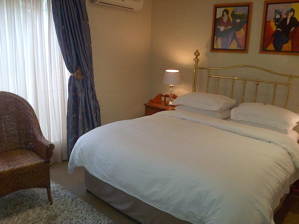 Jubilee Lodge Guest House Johannesburg Oda fotoğraf
