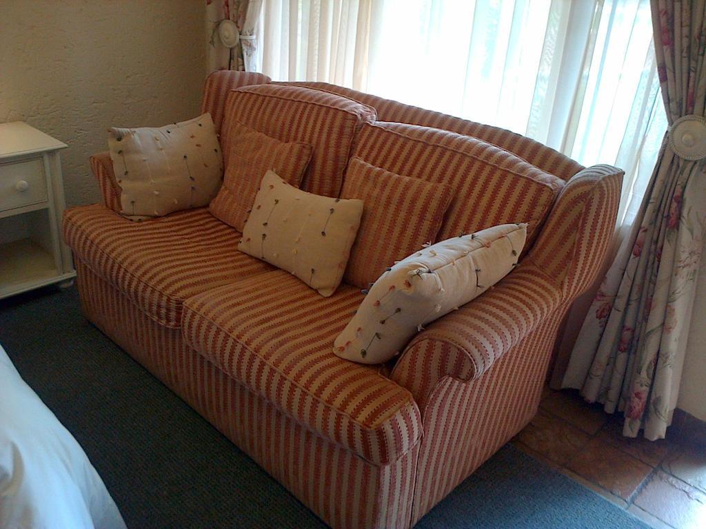 Jubilee Lodge Guest House Johannesburg Oda fotoğraf