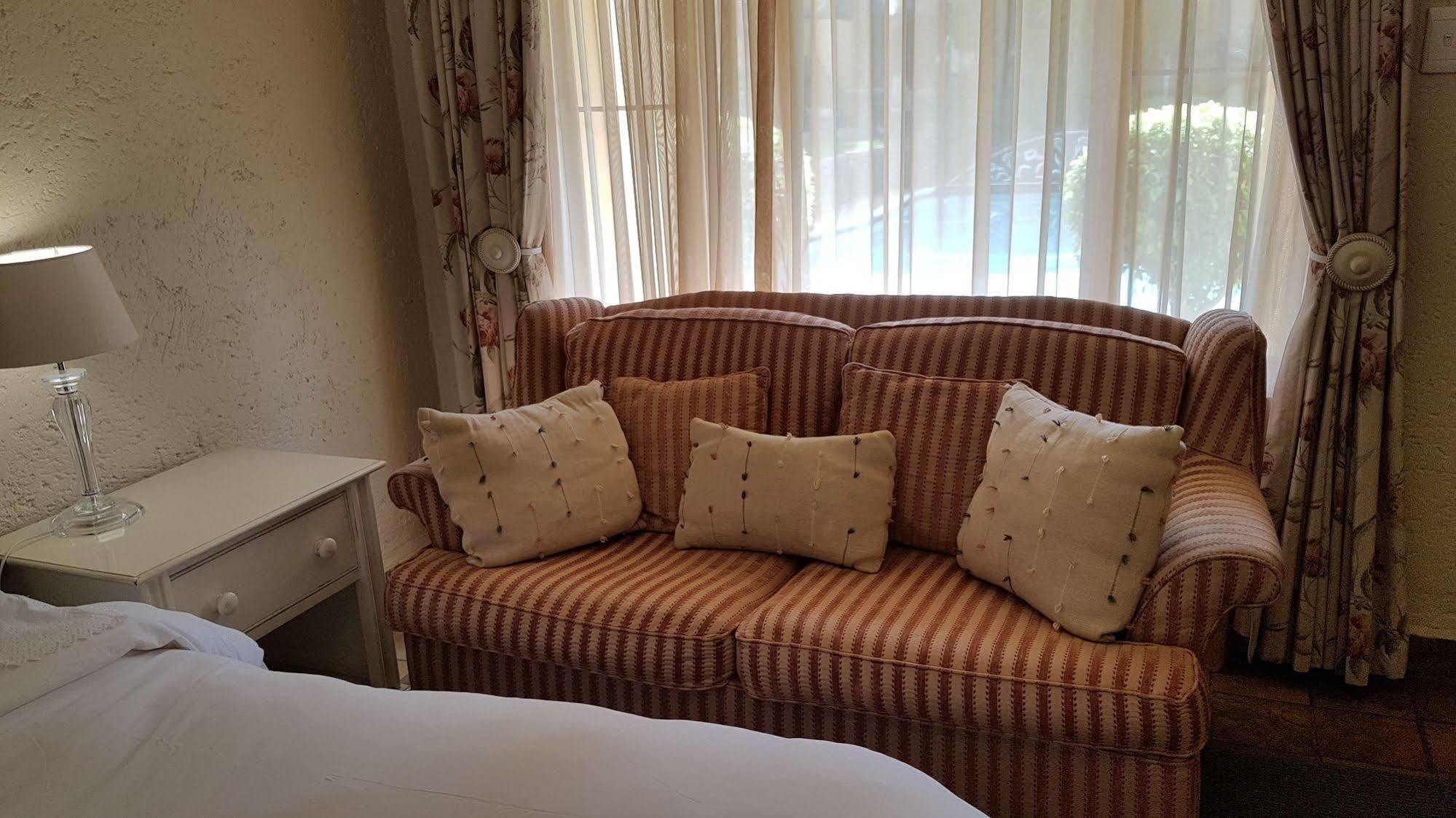 Jubilee Lodge Guest House Johannesburg Dış mekan fotoğraf