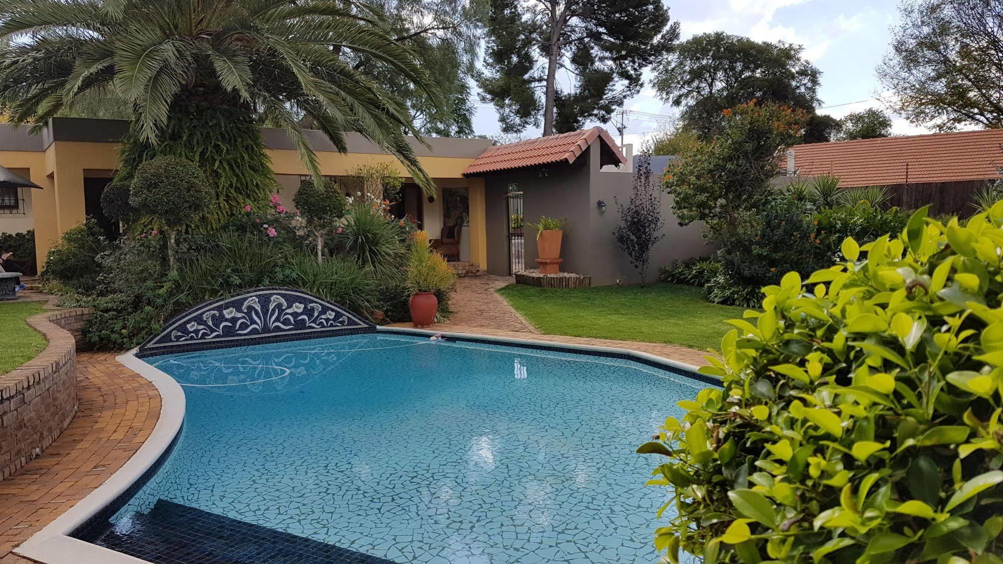 Jubilee Lodge Guest House Johannesburg Dış mekan fotoğraf